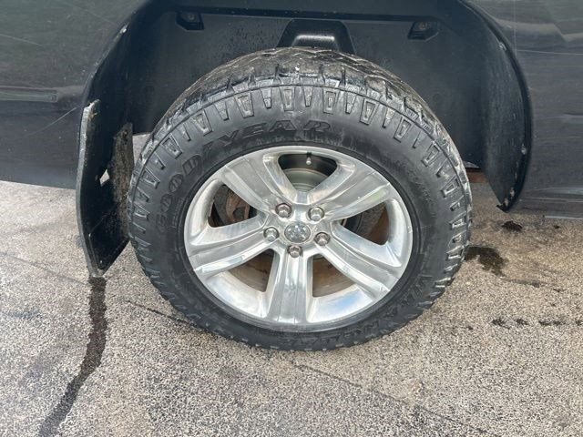 Used 2017 RAM 1500 Classic SLT w/ SLT Plus D￩cor Group image 41