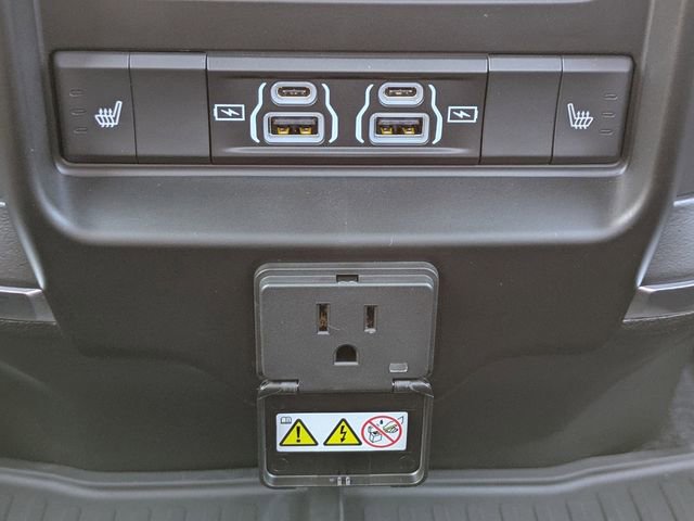 New 2025 RAM 3500 Laramie image 15