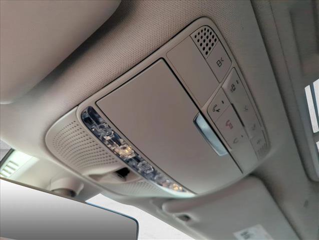 Used 2017 Mercedes-Benz E 300 E 300 Luxury image 13