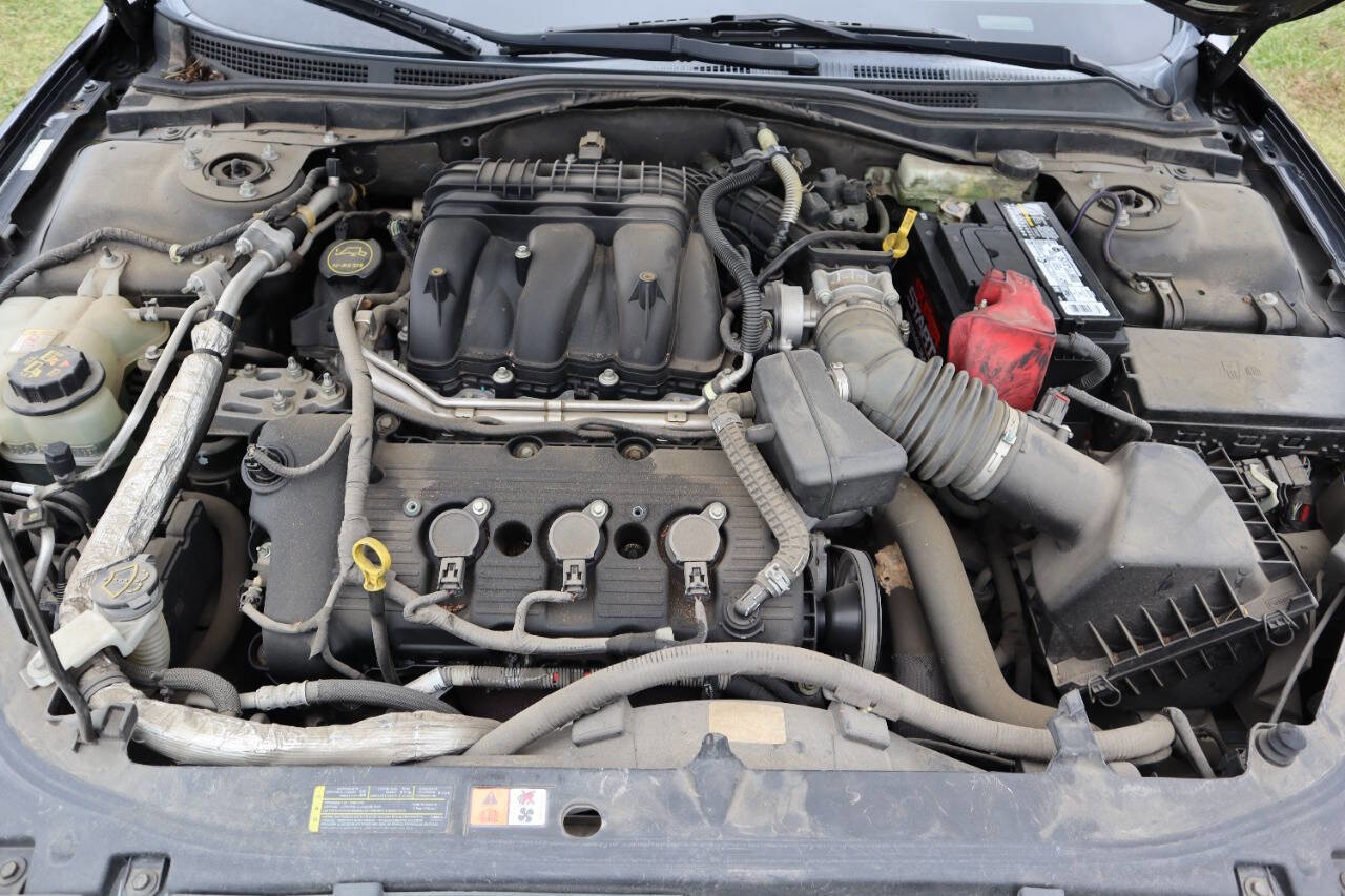 Used 2010 Ford Fusion SE image 36