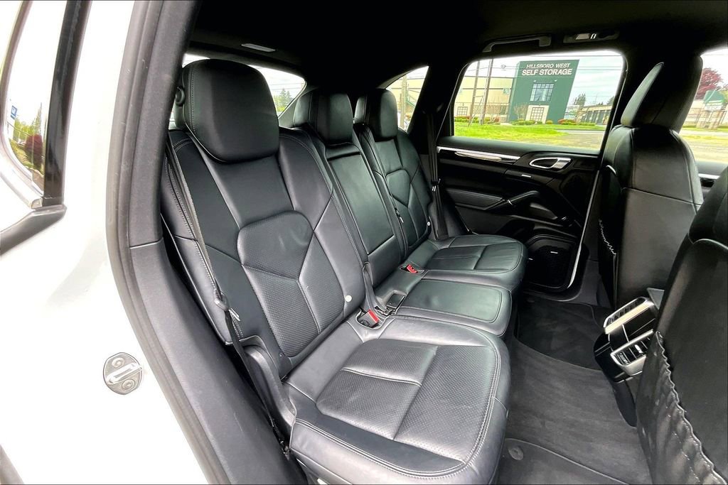 Used 2014 Porsche Cayenne AWD/4WD image 20