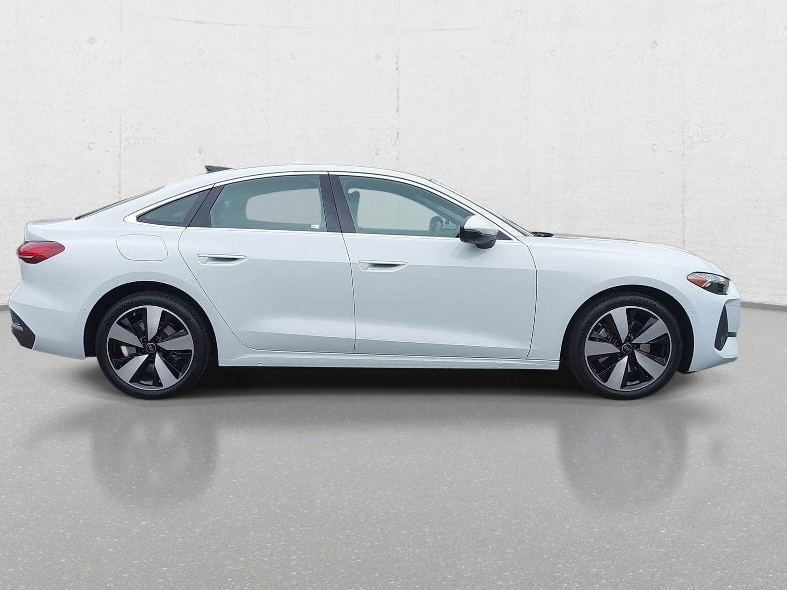 Certified 2025 Audi A5 2.0T Premium Plus w/ Premium Plus AWD/4WD image 4