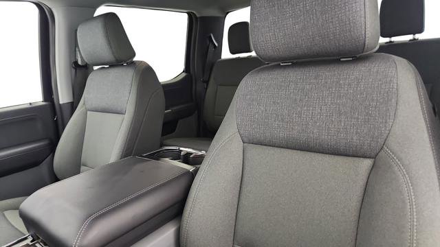 New 2025 Ford F150 Lightning XLT image 9