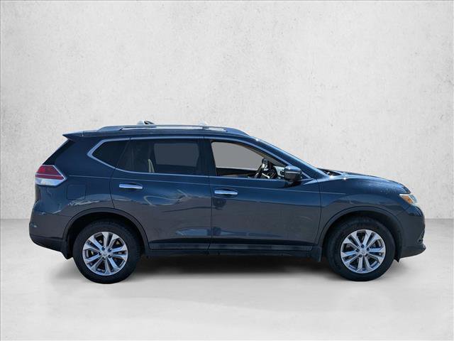 Used 2015 Nissan Rogue SV w/ SV Premium Package FWD image 4