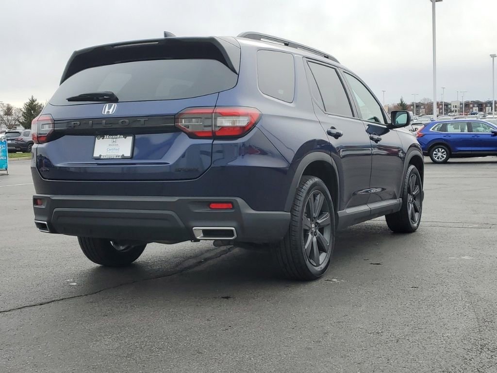 Certified 2023 Honda Pilot Sport image 9