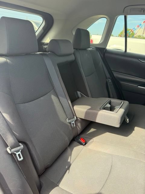 Used 2021 Toyota RAV4 LE FWD image 27