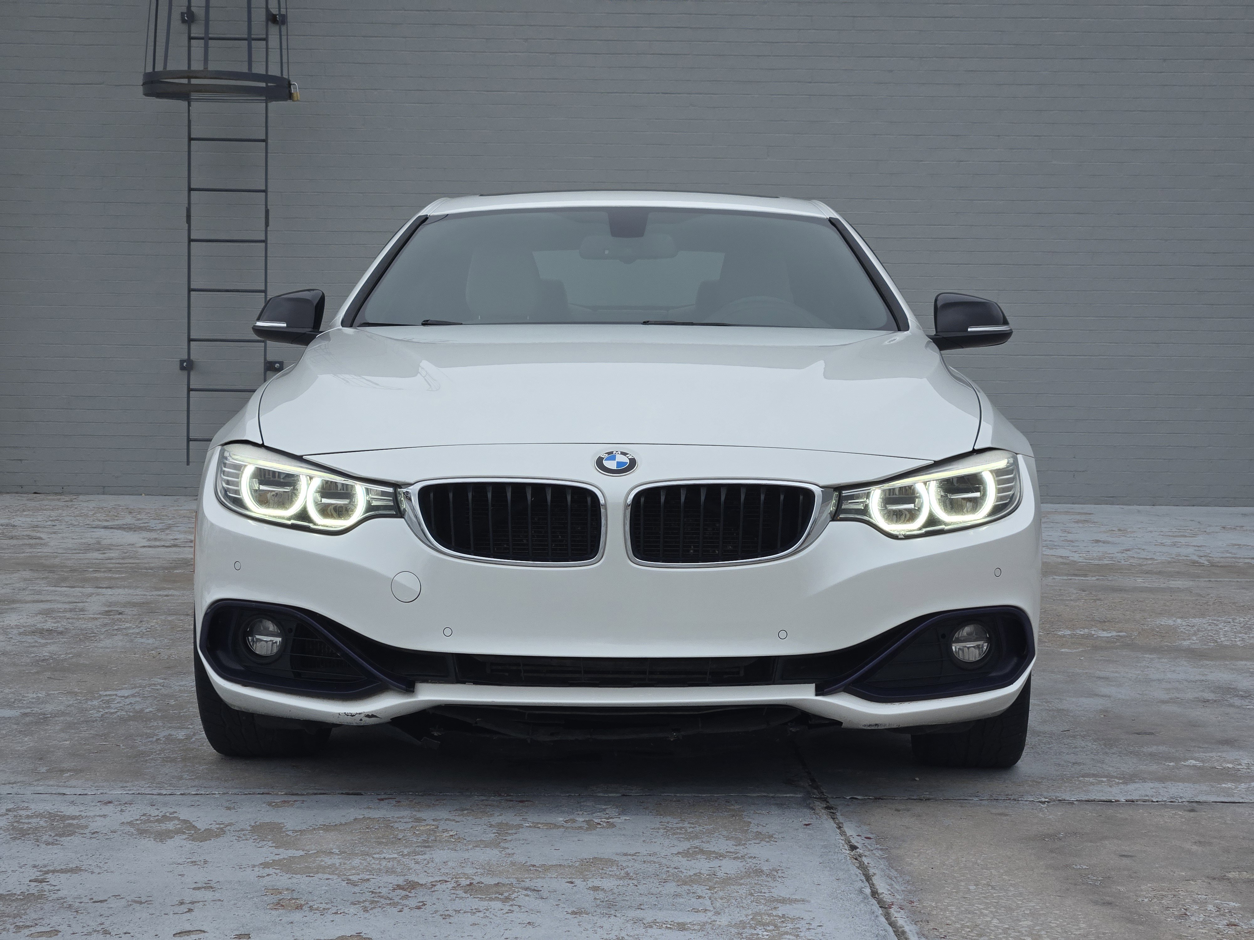 Used 2015 BMW 428i xDrive Coupe AWD/4WD image 2