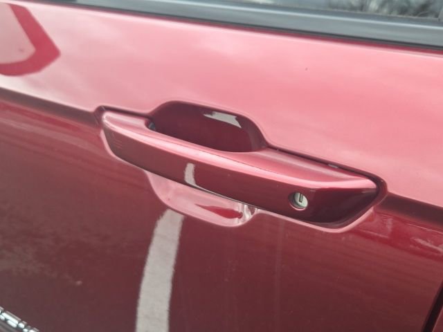 Used 2023 Jeep Grand Cherokee L Limited w/ Luxury Tech Group II image 24