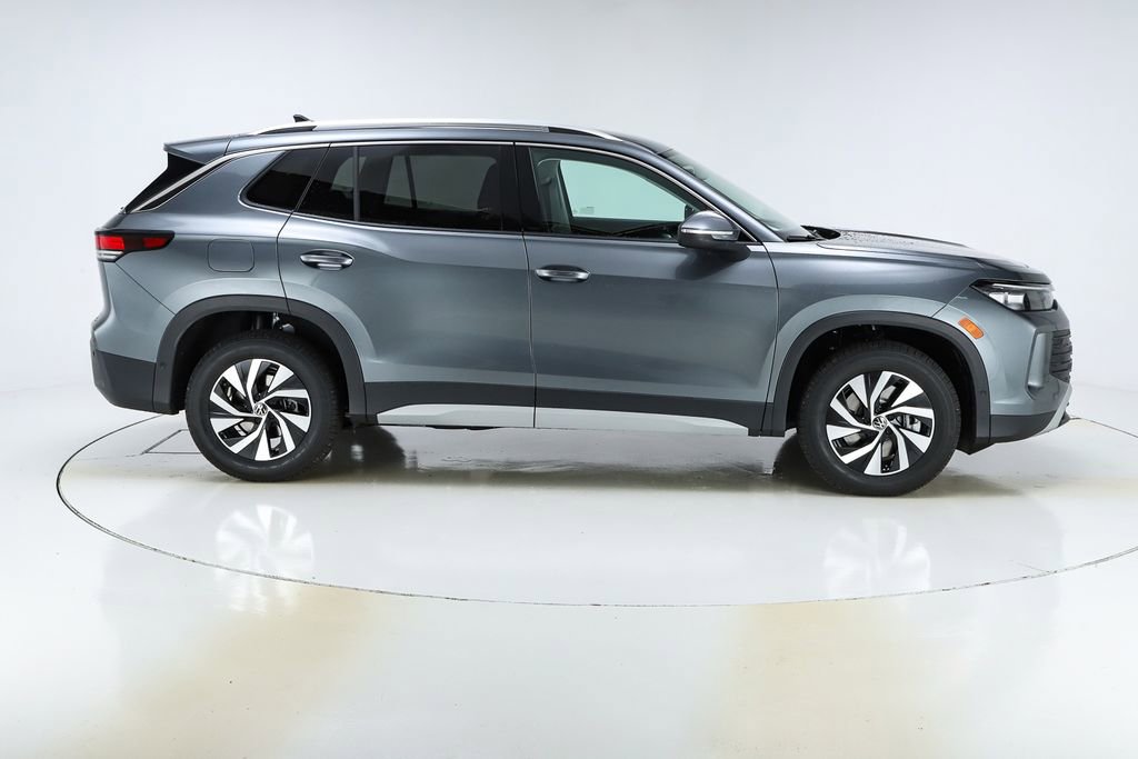 New 2026 Volkswagen Tiguan S image 10