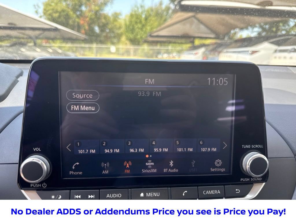 Certified 2025 Nissan Altima 2.5 SV FWD image 19