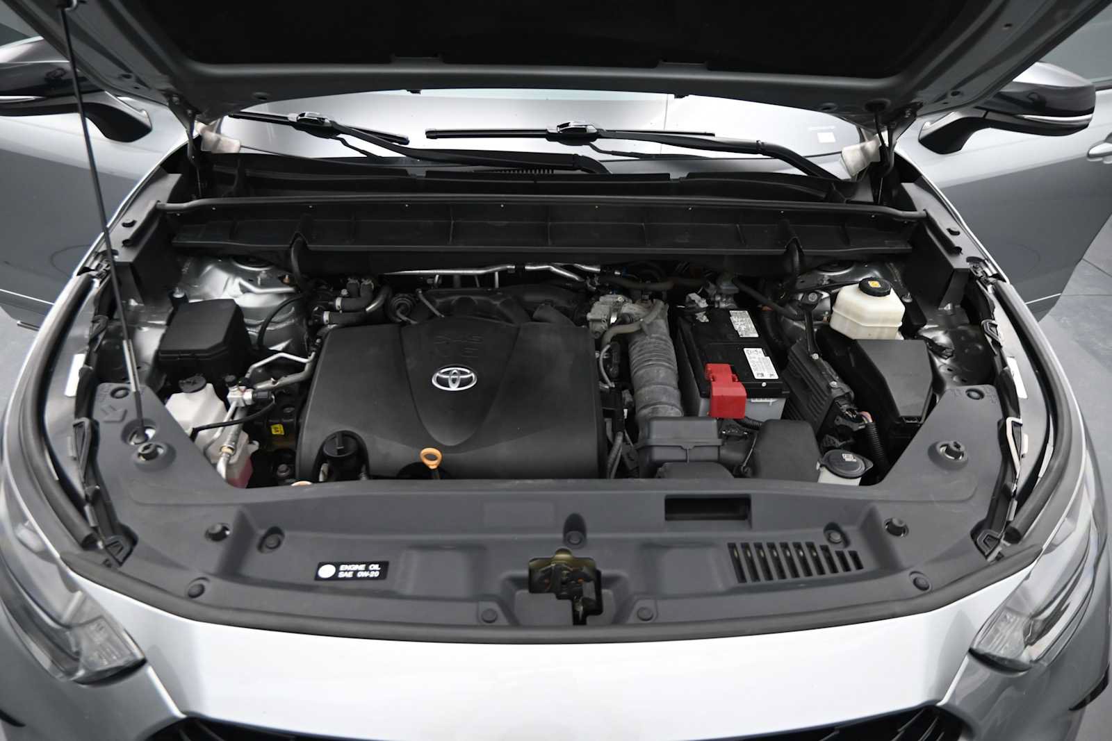 Used 2021 Toyota Highlander XSE AWD/4WD image 23