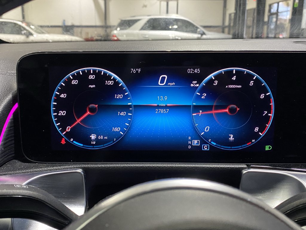 Used 2023 Mercedes-Benz GLB 250 4MATIC image 13