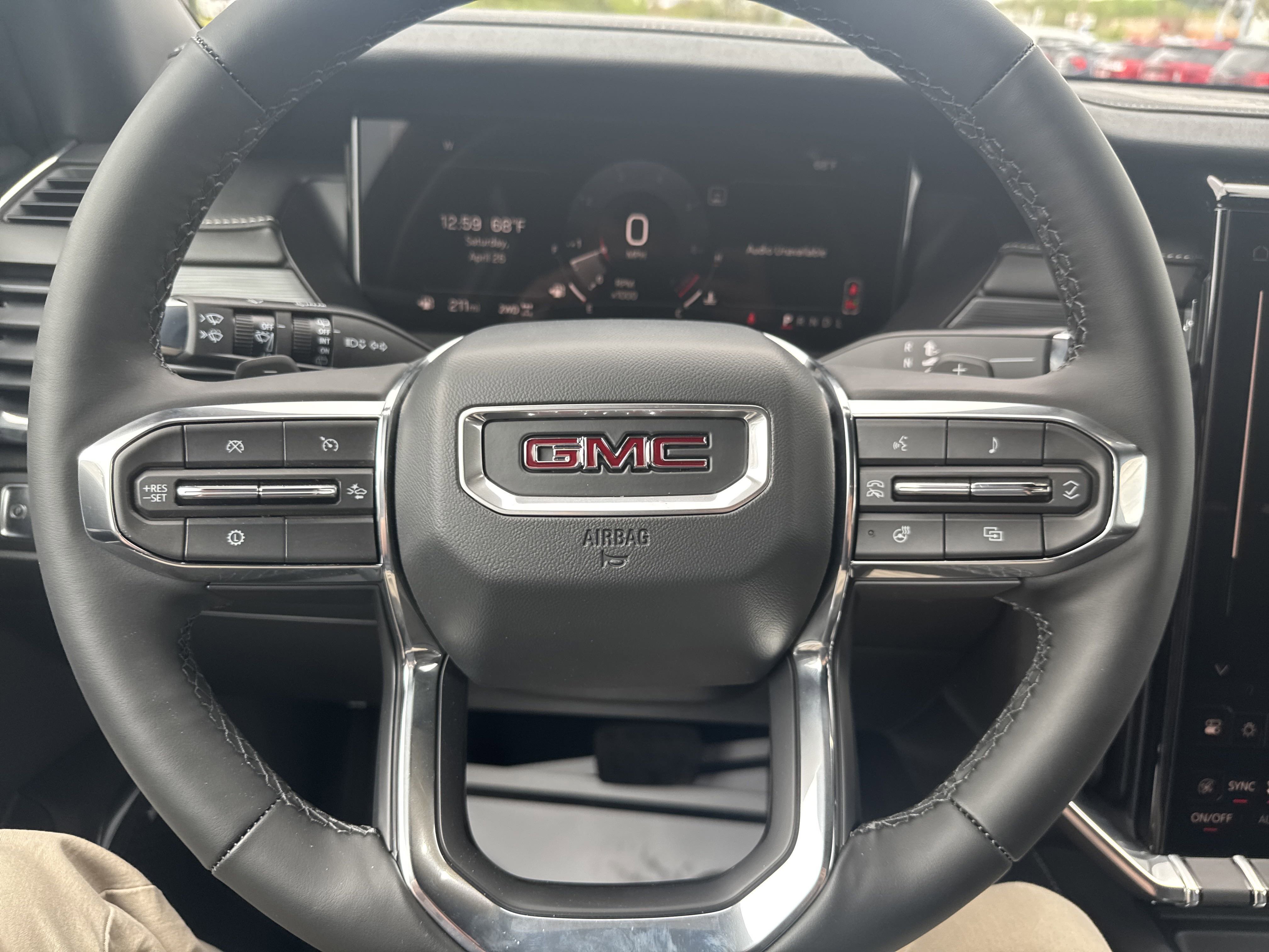 New 2025 GMC Acadia Elevation image 18