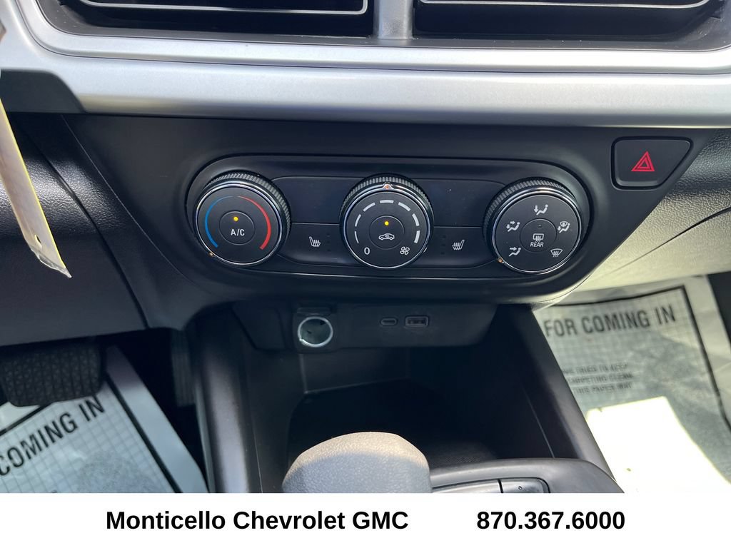 Certified 2024 Chevrolet Trax LS w/ LS Convenience Package FWD image 19