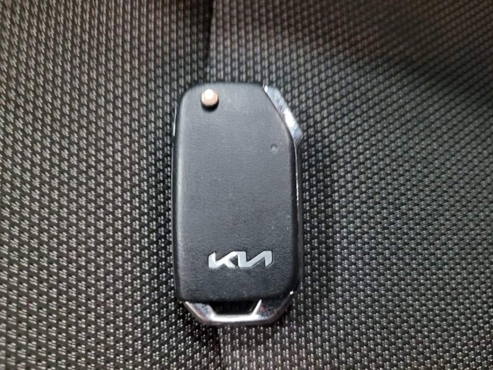 Used 2023 Kia Forte LXS w/ LXS Technology Package FWD image 32