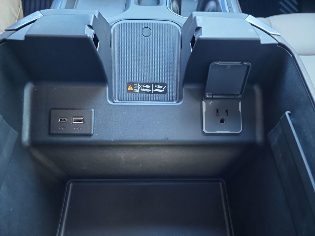 Certified 2026 Chevrolet Silverado 1500 RST AWD/4WD image 35