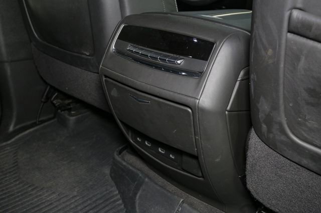 Used 2024 Cadillac Escalade ESV Sport Platinum w/ LPO, ONYX Package image 24