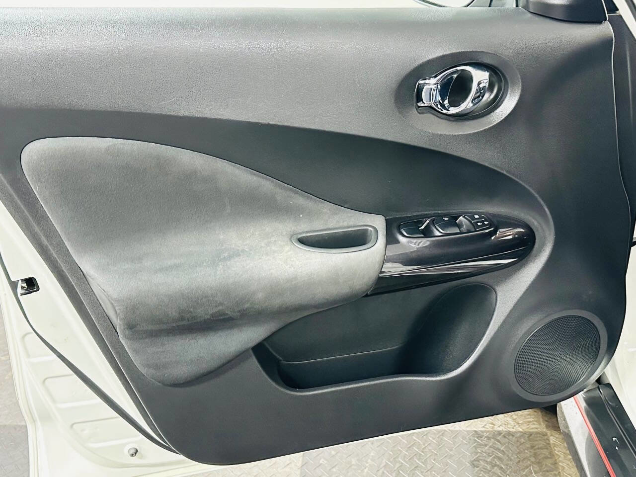 Used 2014 Nissan Juke NISMO AWD/4WD image 27
