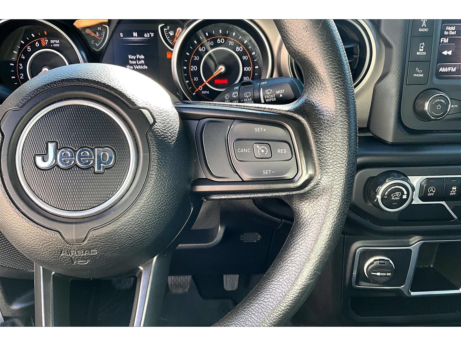 Used 2021 Jeep Wrangler Sport AWD/4WD image 19