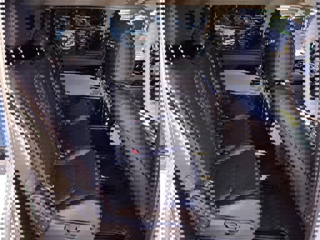 Used 2022 Kia Carnival SX image 15