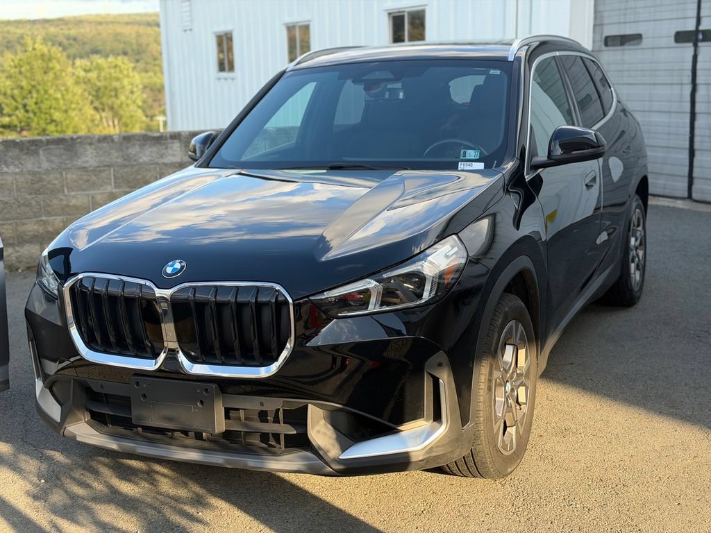Used 2023 BMW X1 xDrive28i w/ Convenience Package