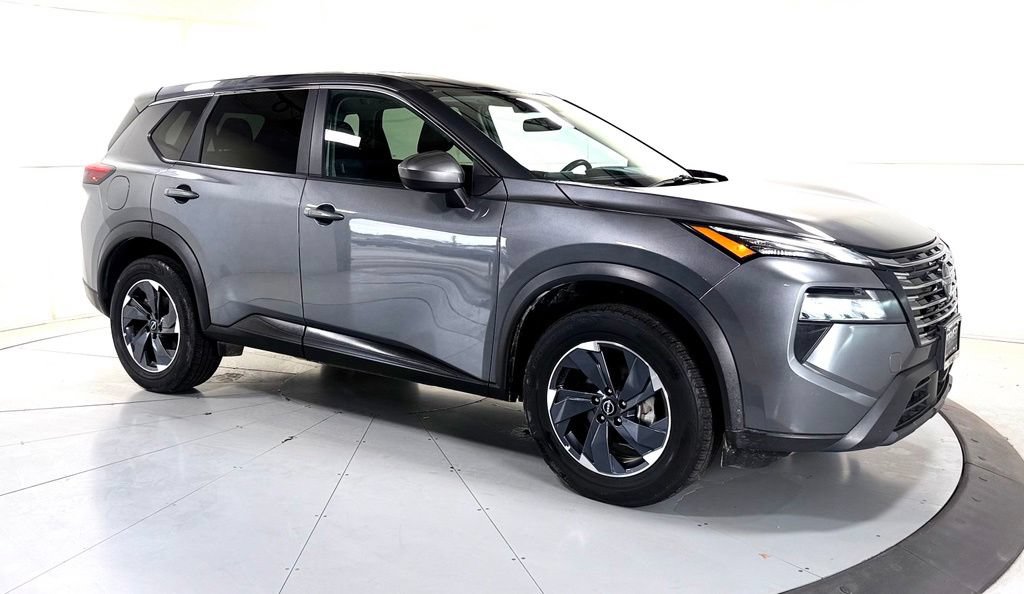 Used 2025 Nissan Rogue SV