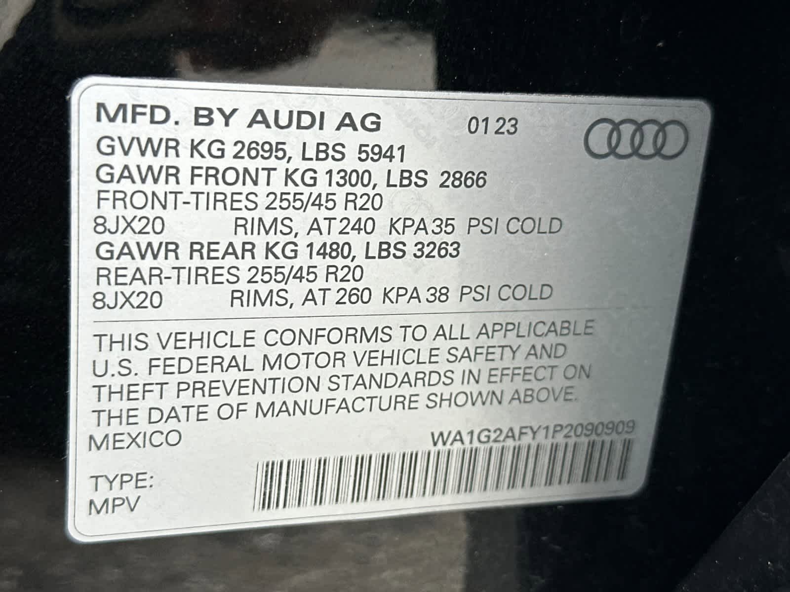 Used 2023 Audi Q5 e Premium w/ Convenience Package AWD/4WD image 28