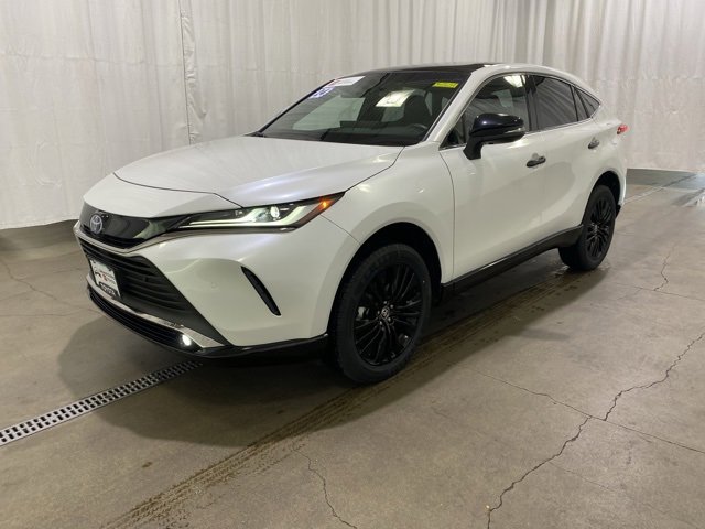 Certified 2024 Toyota Venza Nightshade image 8