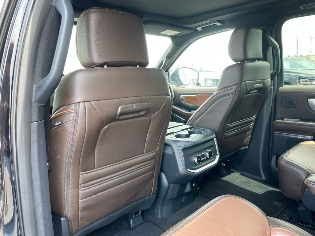 Used 2025 Ford Expedition Max King Ranch AWD/4WD image 65