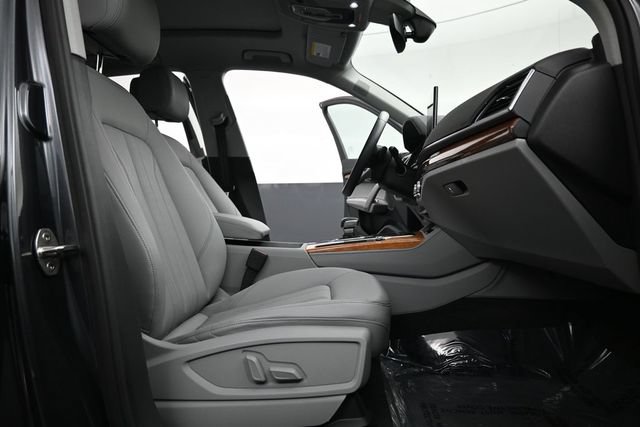 Used 2023 Audi Q5 2.0T Premium Plus w/ Premium Plus Package AWD/4WD image 22