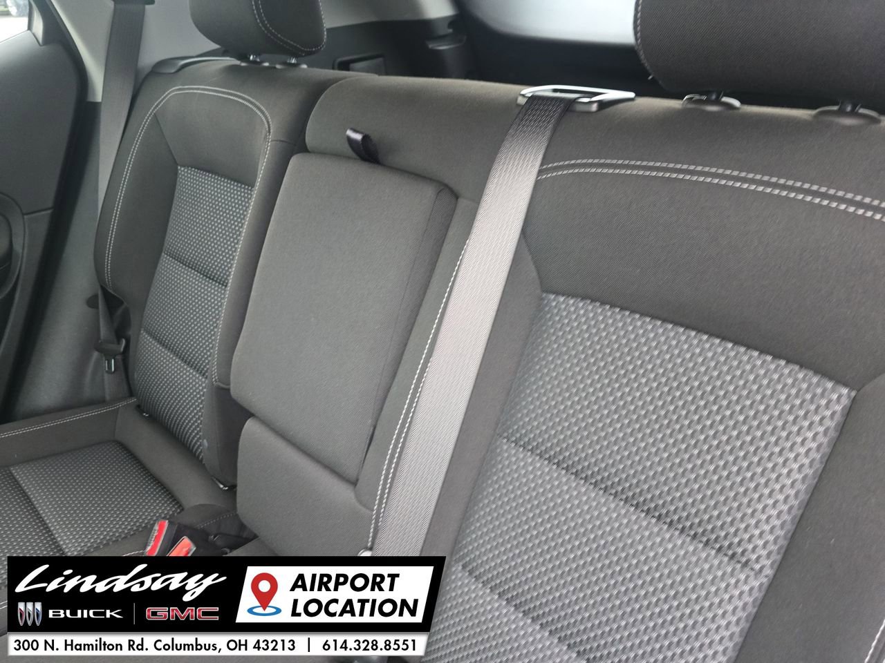 Used 2023 GMC Terrain SLE w/ Driver Convenience Package image 24