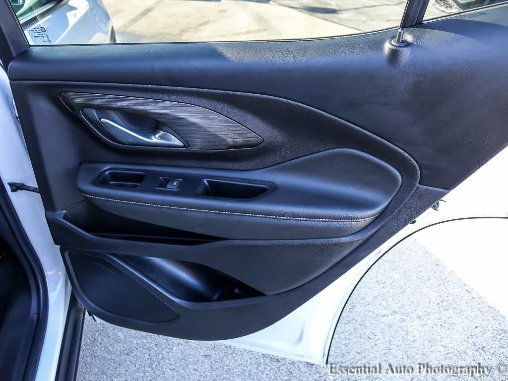 Used 2023 GMC Terrain SLT w/ LPO, Floor Liner Package image 25