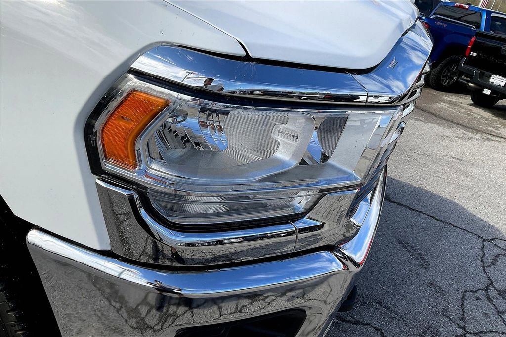 Used 2021 RAM 2500 Big Horn w/ Level 1 Equipment Group AWD/4WD image 32