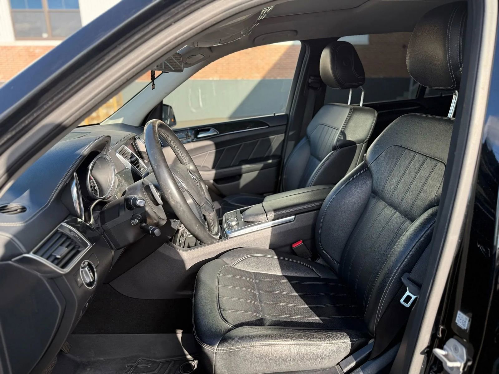 Used 2015 Mercedes-Benz GL 450 4MATIC image 9