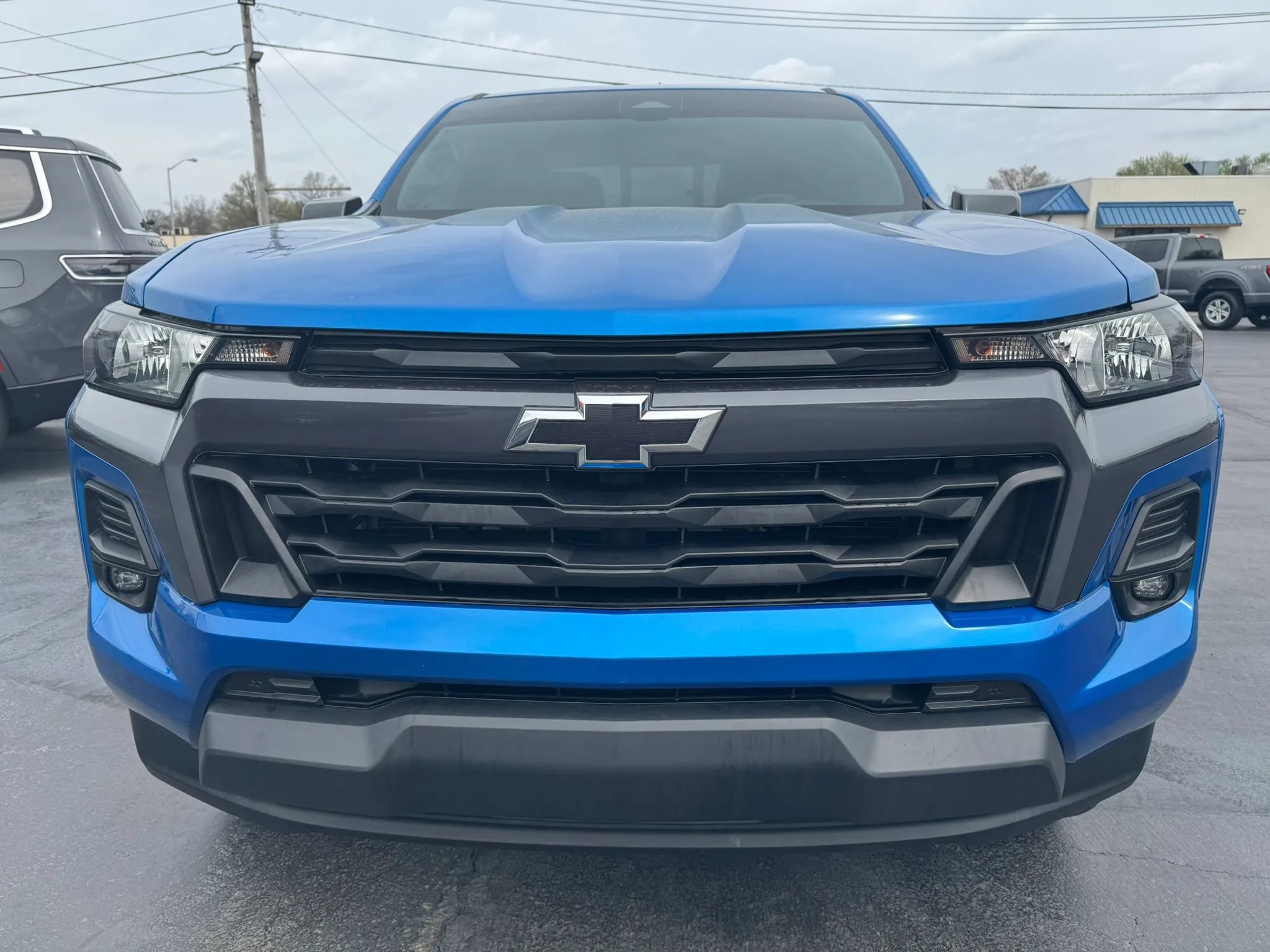 Used 2024 Chevrolet Colorado LT w/ LT Convenience Package image 14