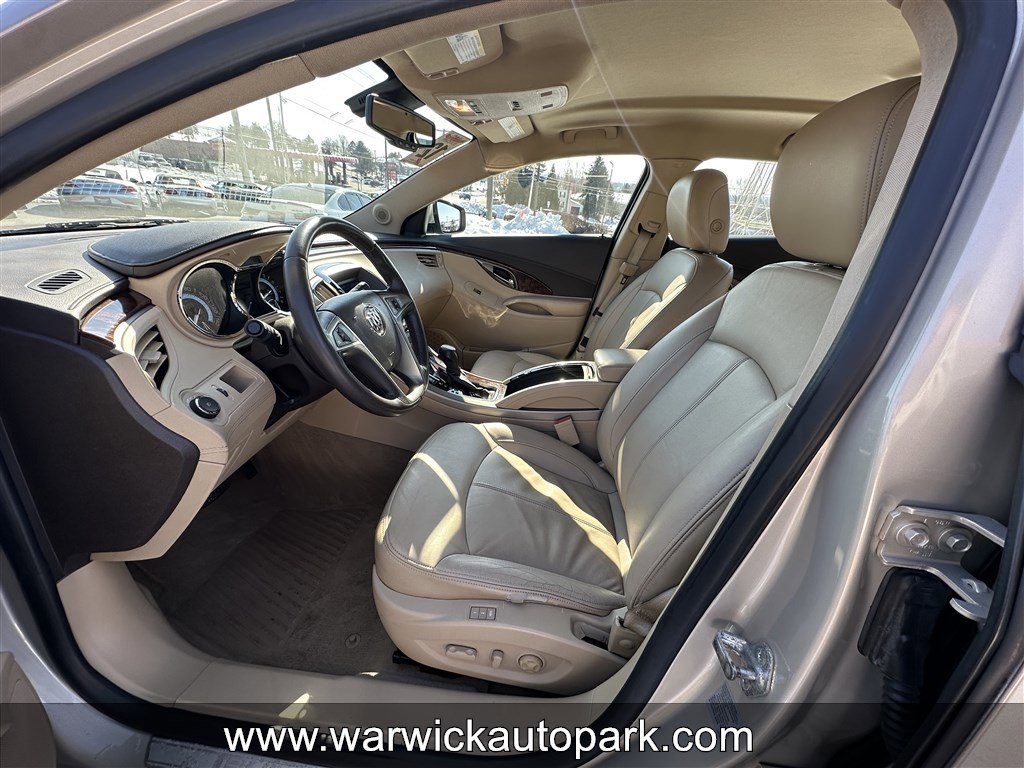 Used 2012 Buick LaCrosse Premium image 5
