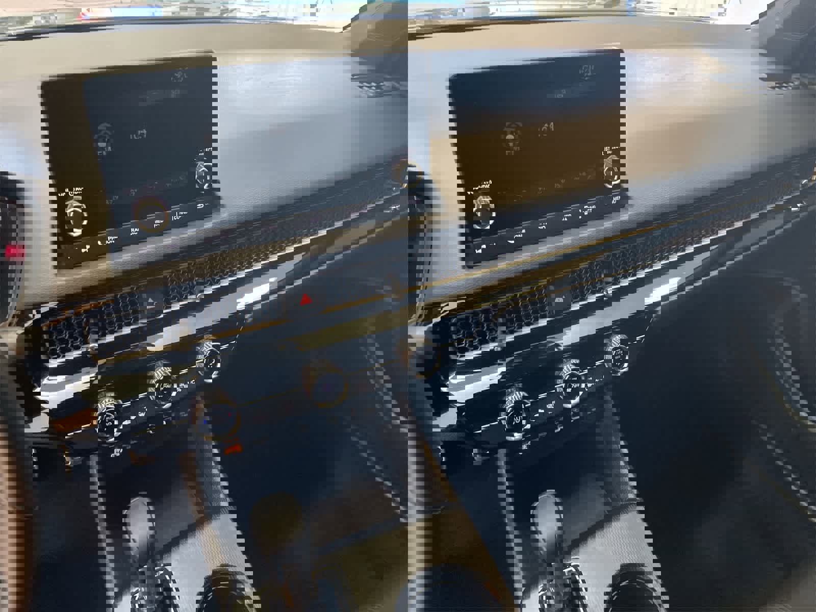 Used 2025 Honda Civic Sport image 27