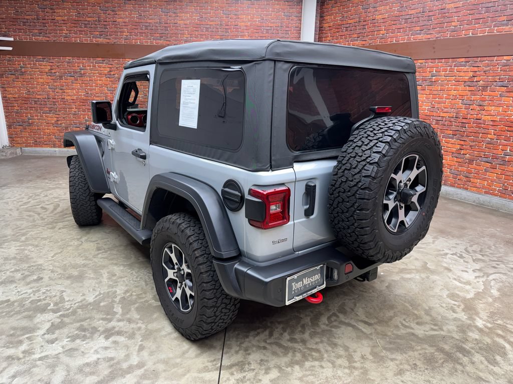 Used 2022 Jeep Wrangler Rubicon w/ Cold Weather Group AWD/4WD image 2