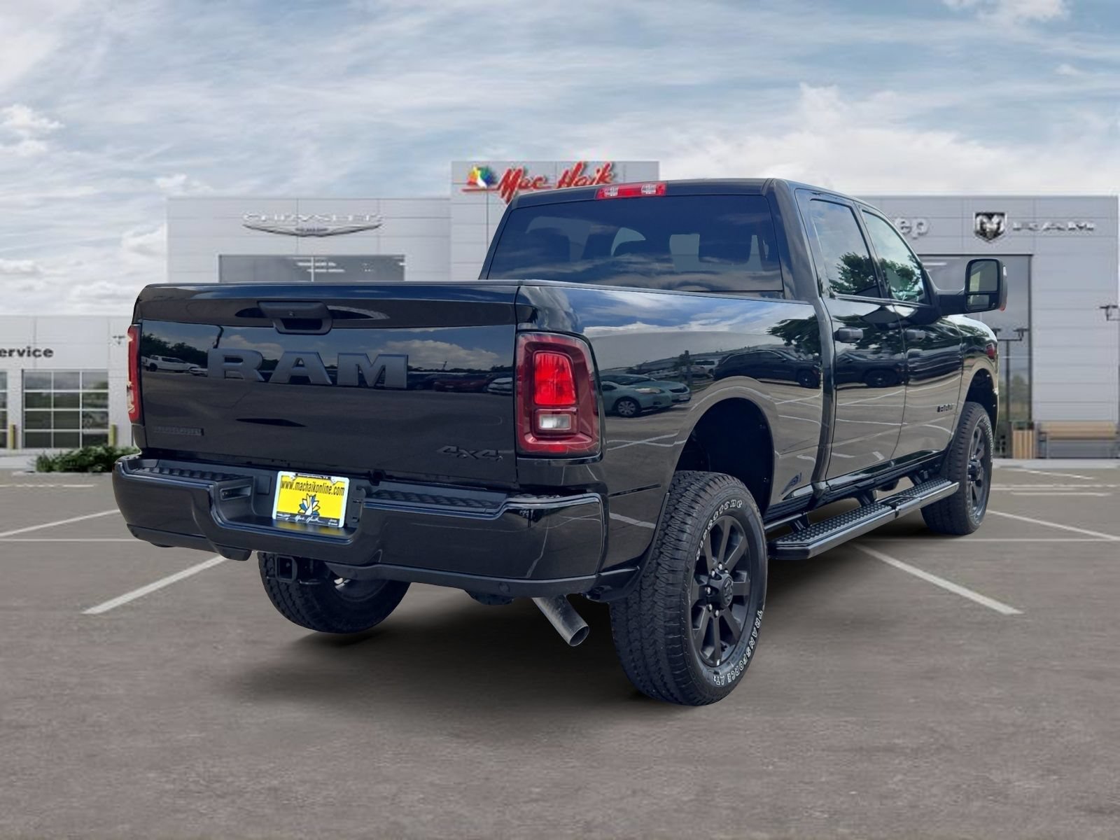Used 2025 RAM 2500 Big Horn AWD/4WD image 5