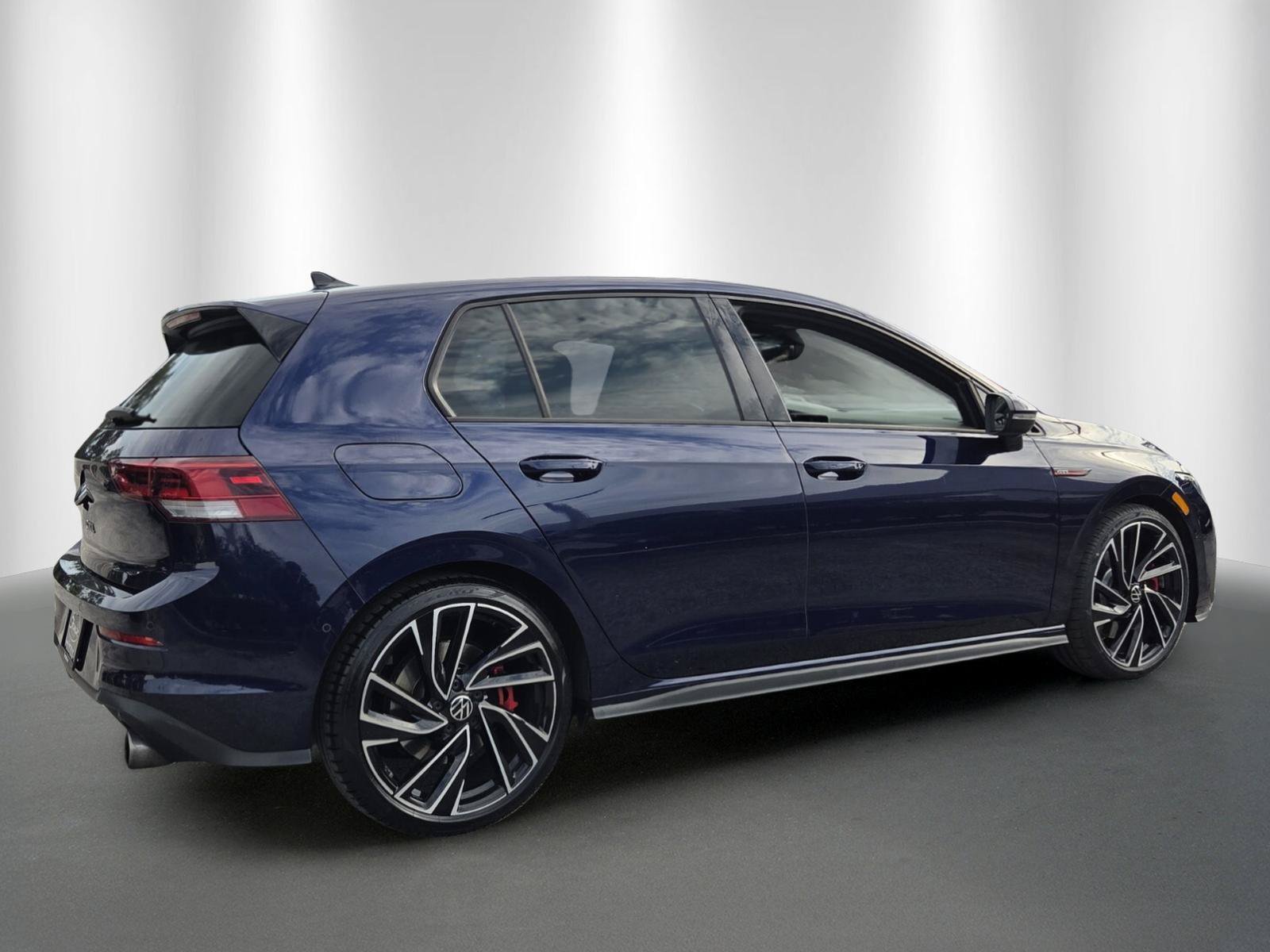 Used 2022 Volkswagen GTI Autobahn FWD image 7