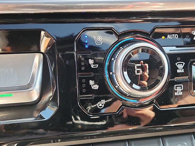 New 2026 GMC Sierra 1500 Denali Ultimate w/ LPO, Black Badging Package AWD/4WD image 16