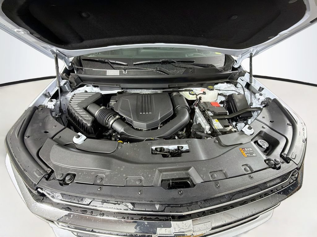 New 2027 Chevrolet Traverse LT w/ Sun and Wheel Package AWD/4WD image 27
