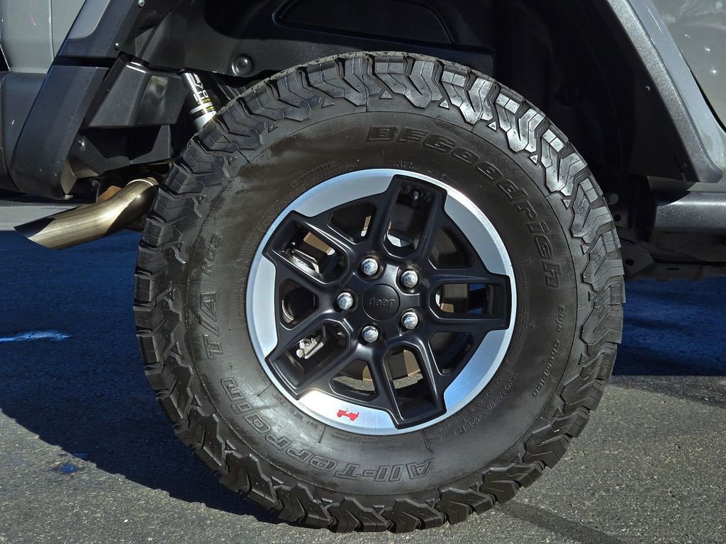 Used 2023 Jeep Wrangler Unlimited Rubicon 392 w/ Trailer Tow Package AWD/4WD image 9