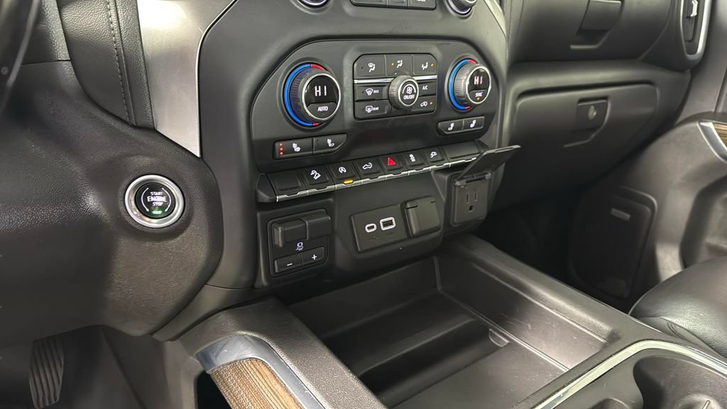 Used 2021 Chevrolet Silverado 1500 LT Trail Boss w/ Convenience Package II AWD/4WD image 23