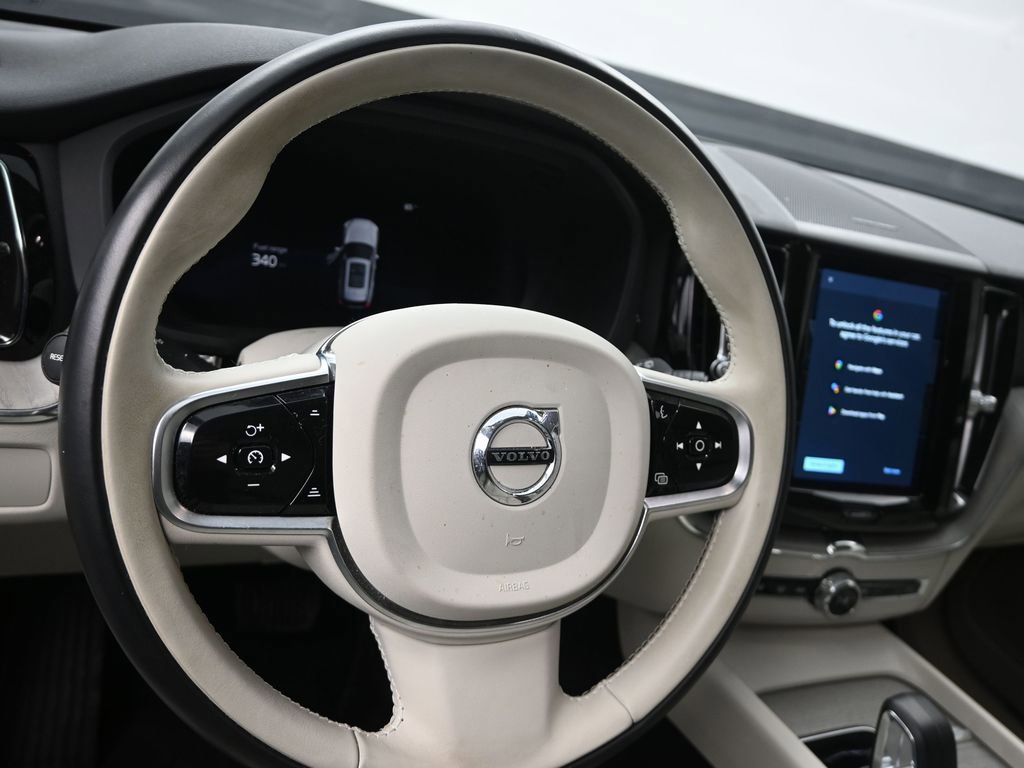 Used 2023 Volvo XC60 B5 Plus w/ Protection Package Premier image 13