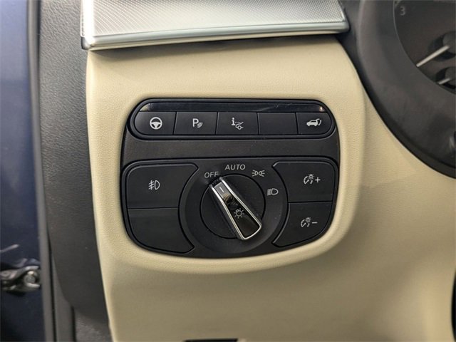 Used 2021 INFINITI QX50 Sensory image 14