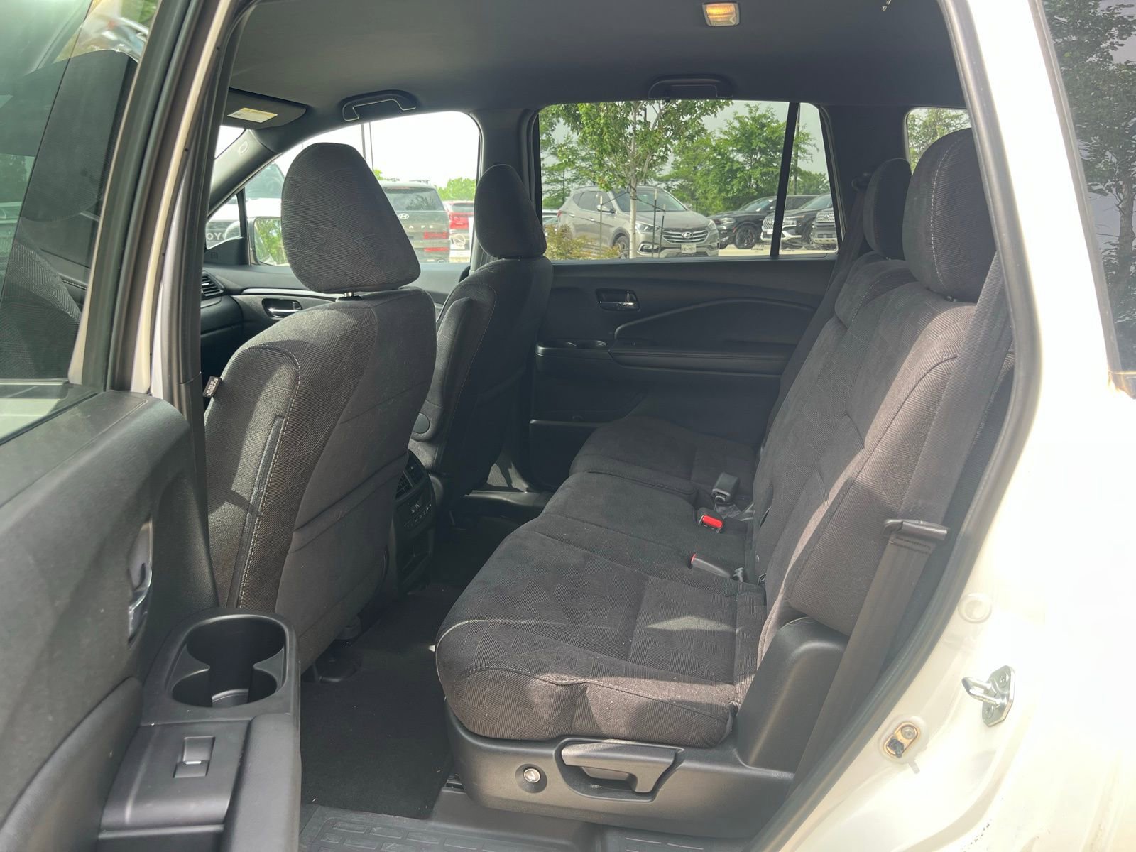 Used 2022 Honda Pilot Sport image 17