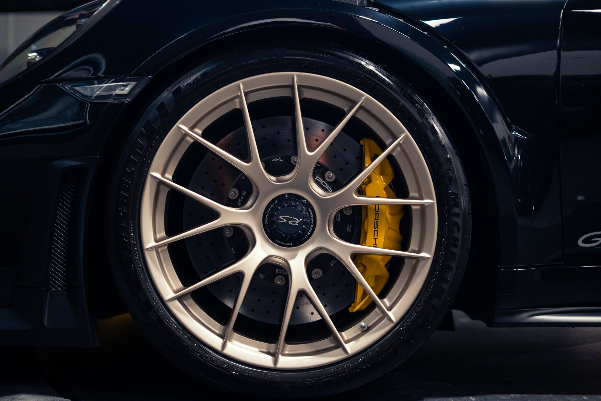Used 2018 Porsche 911 GT2 RS RWD image 34