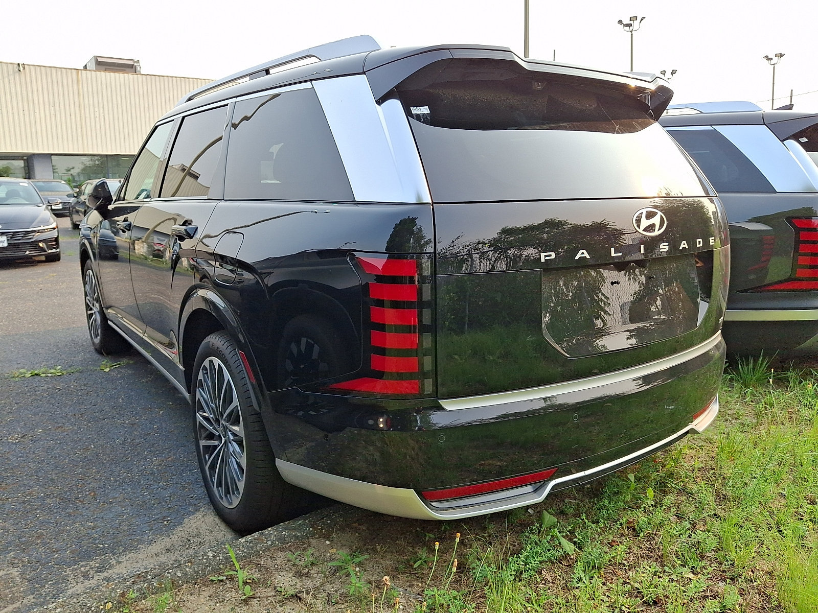 New 2026 Hyundai Palisade Calligraphy AWD/4WD image 3