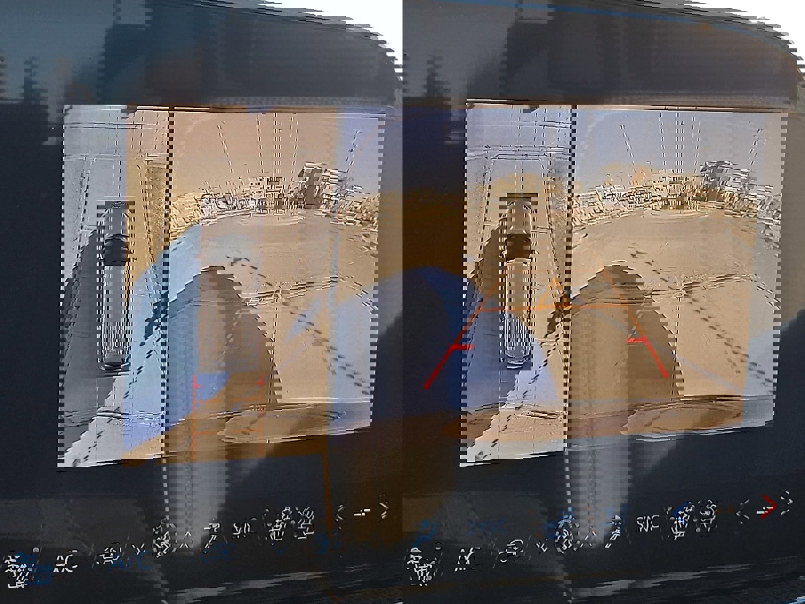 New 2026 Chevrolet Traverse High Country image 16